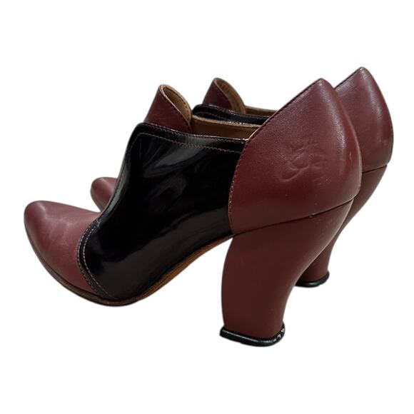 John Fluevog Danni Peruvian Leather Heels - Picture 2 of 11